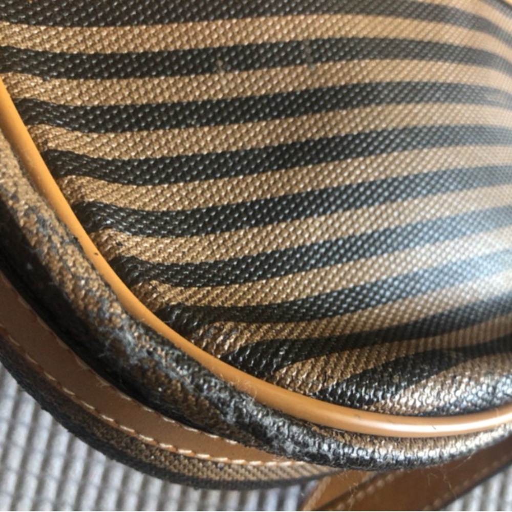 Fendi - Picture 6 of 9